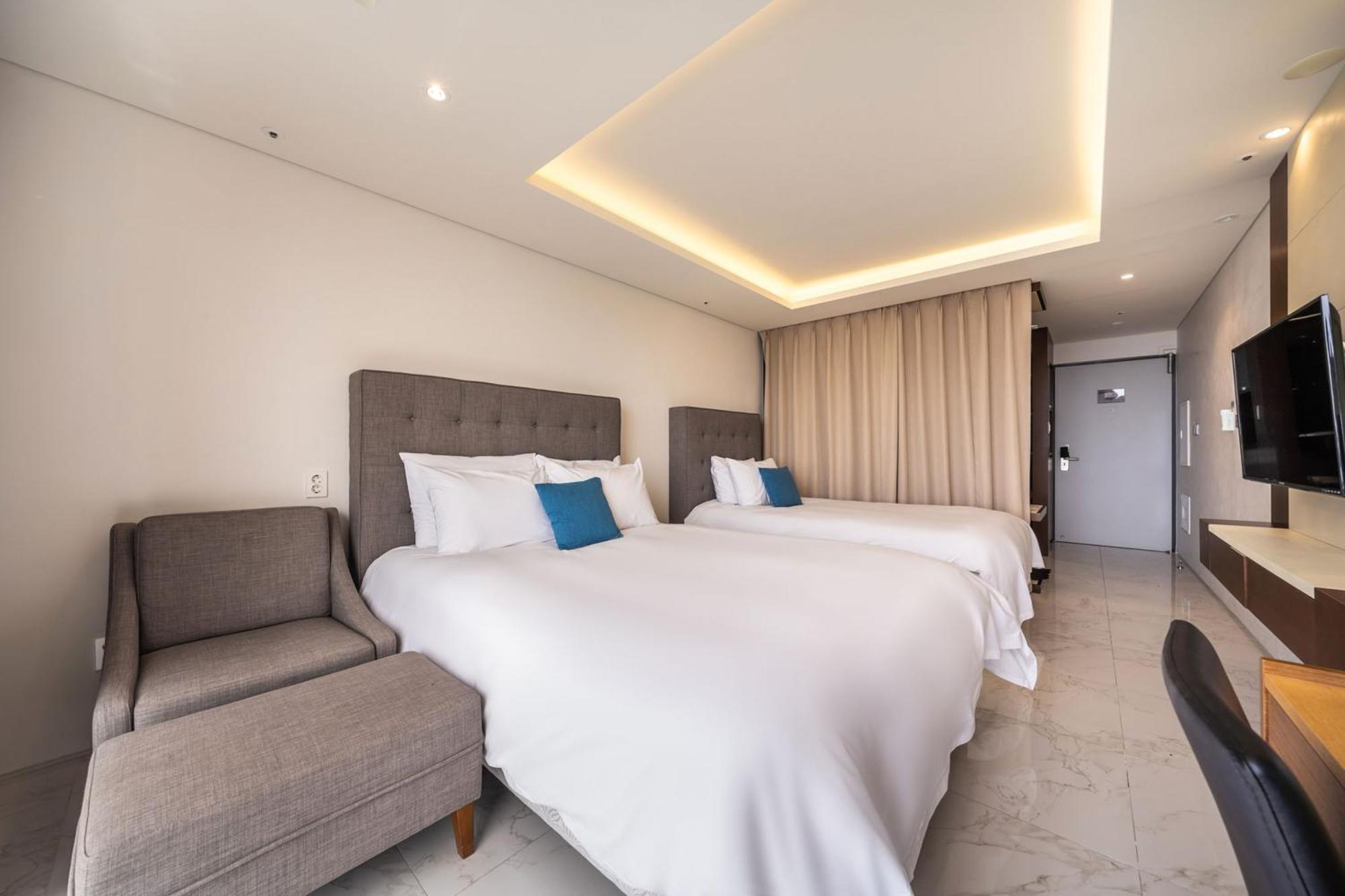 Sweet May Seogwipo Hotel Экстерьер фото