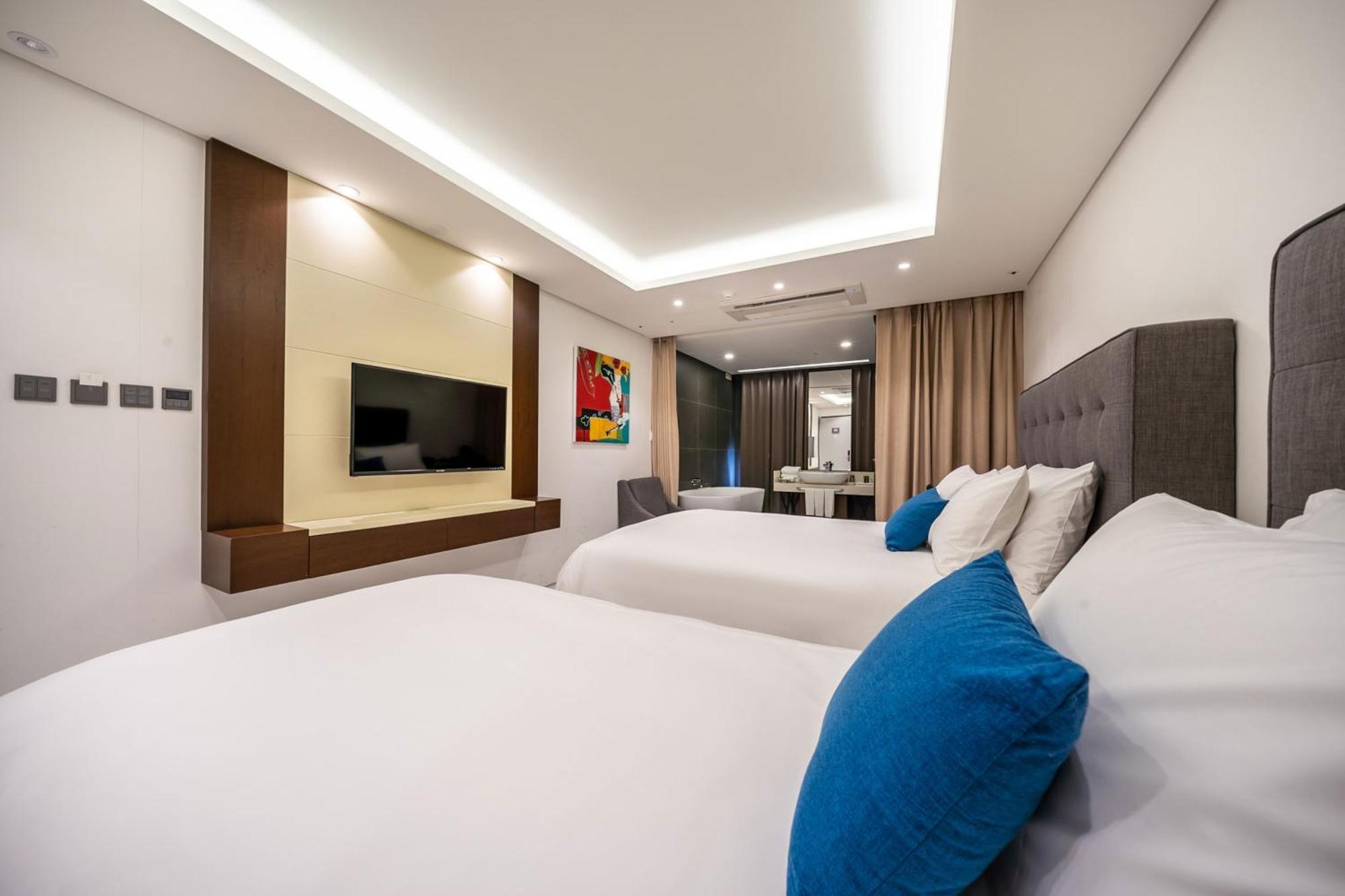 Sweet May Seogwipo Hotel Экстерьер фото